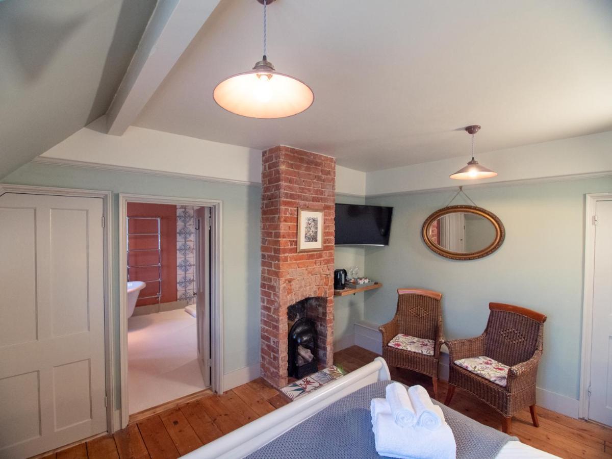 Red Cottage B&B 라이 외부 사진